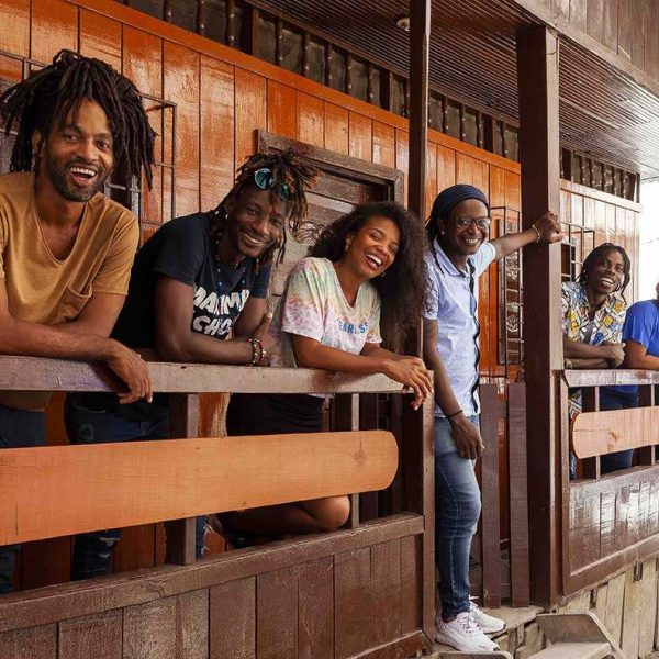 Agua y Luz: Music of Tumaco and the Afro Colombian Pacific