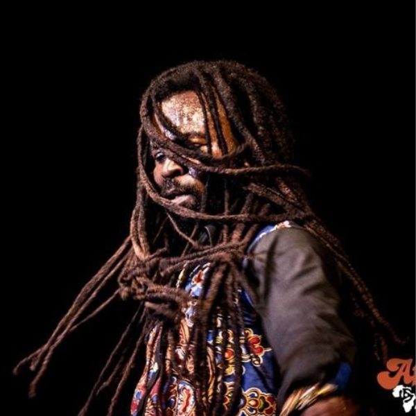 Rocky Dawuni and BLVK H3RO Debut New Single "Neva Bow Down"