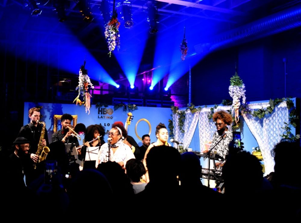 Xiomara Laugart (center) and her son Axel (far right)