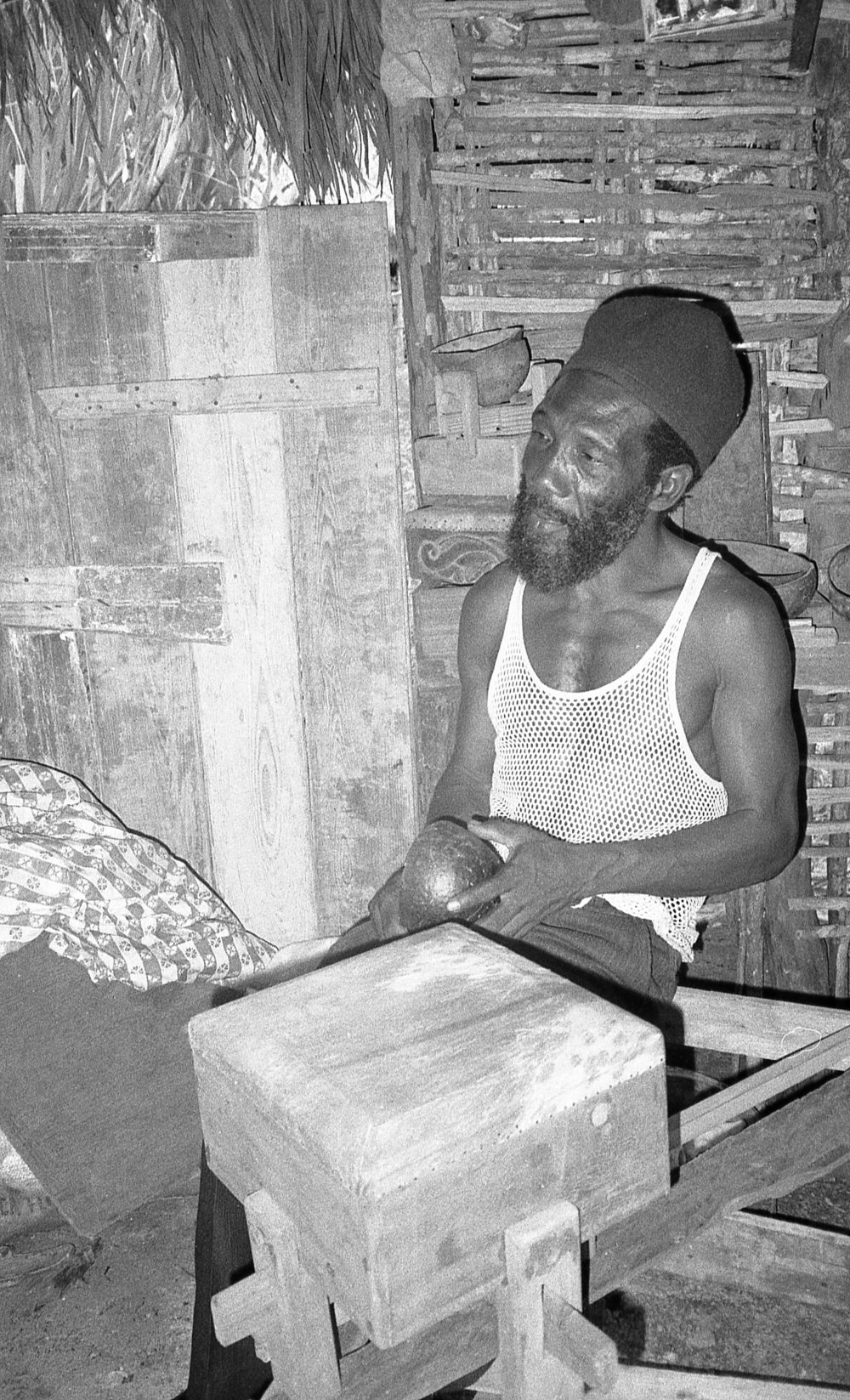 Accompong Gumbe - George Huggins at his workshop (1991) (photo by K Bilby)