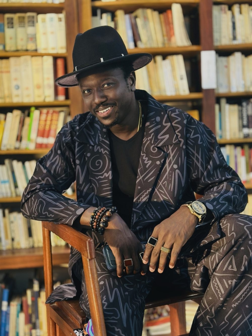 Photo by Mao Sidibe.