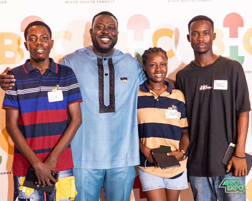 Dr. Rashad Abdallah with some young health professionals at the Black Health Connect Mixer