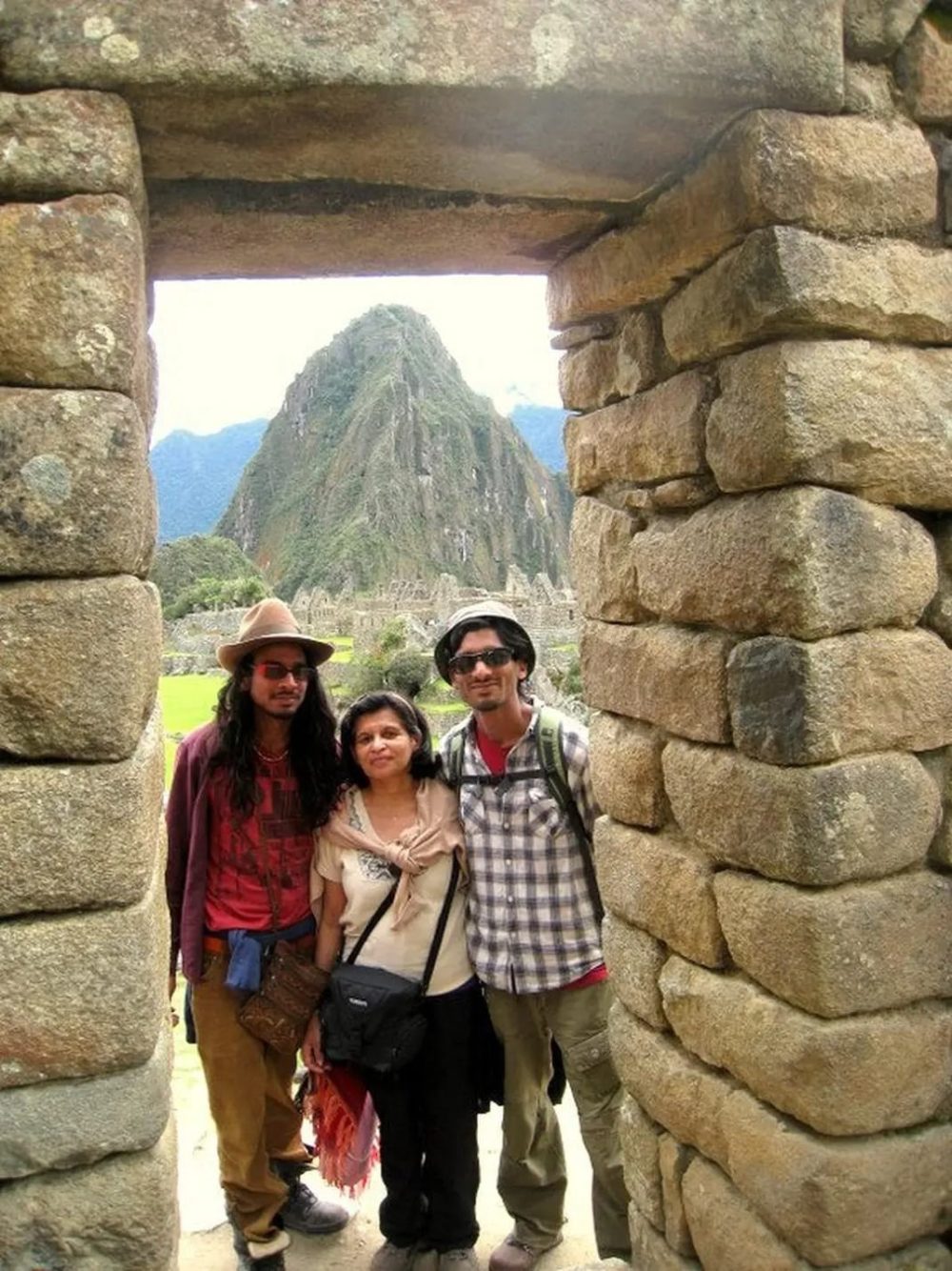 Neil (left) and Johan (right) with their mother Vasisthi Nayar who is from Guyana, Peru 2012