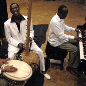 Kora Trio Square